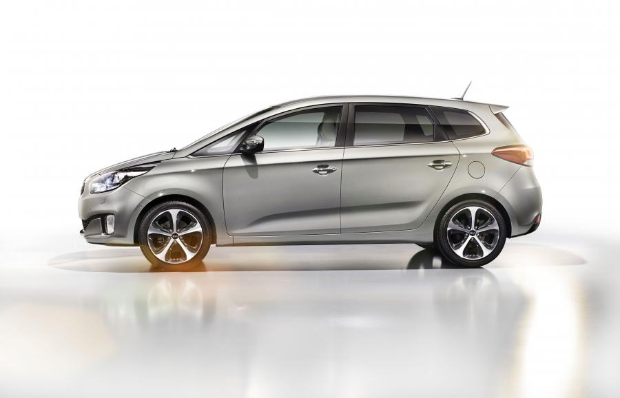  Kia Carens 2012 года  (фото 7 из 13)
